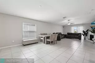 16621 Sunburst Lake St, Wimauma, FL 33598 - Photo 6