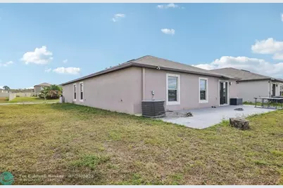 16621  Sunburst Lake Street, Wimauma, FL 33598 - Photo 32