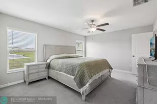 16621 Sunburst Lake St, Wimauma, FL 33598 - Photo 12