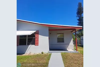 640 SW 28th Ter, Fort Lauderdale, FL 33312 - Photo 1
