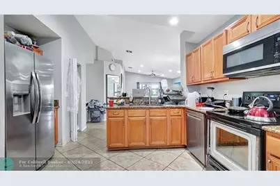 4558 SW 125th Ln, Miramar, FL 33027 - Photo 16