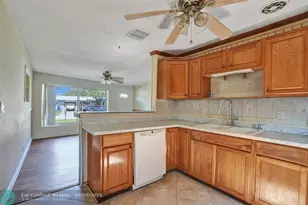 1560 NE 31st Ct, Pompano Beach, FL 33064 - Photo 8