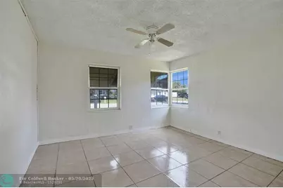 1560 NE 31st Ct, Pompano Beach, FL 33064 - Photo 18