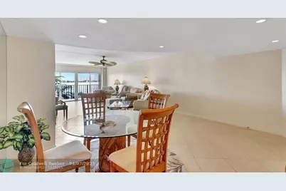 801  Lake Shore Dr, Unit #403, Lake Park, FL 33403 - Photo 4