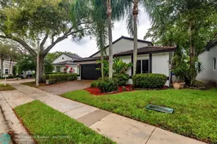 1508 SW 149th Ave, Pembroke Pines, FL 33027 - Photo 2