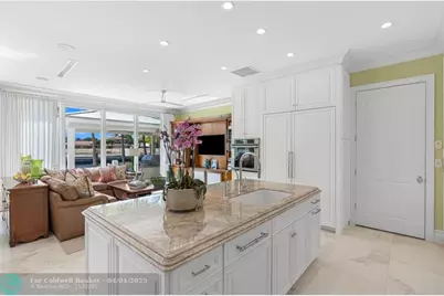 2870 NE 24th Pl, Fort Lauderdale, FL 33305 - Photo 22