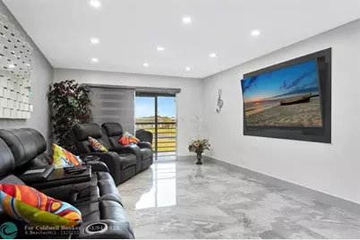 2903  Victoria Cir, Unit #O4, Coconut Creek, FL 33066 - Photo 16