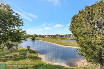 2903  Victoria Cir, Unit #O4, Coconut Creek, FL 33066 - Photo 2