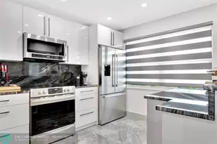 2903 Victoria Cir, Coconut Creek, FL 33066 - Photo 6