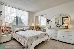 9340 Lagoon Pl, Davie, FL 33324 - Photo 16