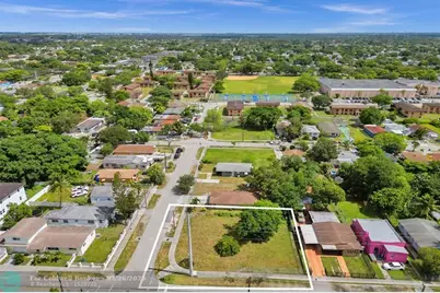 1895 NW 58th St, Miami, FL 33142 - Photo 10