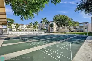 2831 Somerset Dr, Lauderdale Lakes, FL 33311 - Photo 32