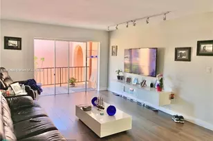 7230 Fairway Dr, Miami Lakes, FL 33014 - Photo 8