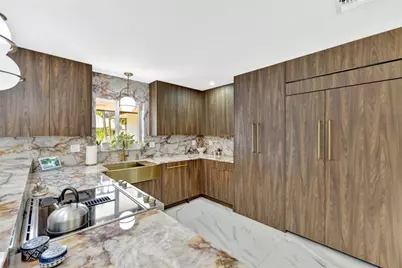 1981  Coral Gardens Drive, Wilton Manors, FL 33306 - Photo 4