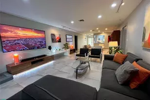 4021 N Cypress Dr, Pompano Beach, FL 33069 - Photo 2