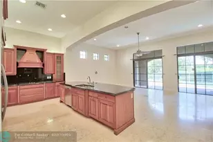 8166 Emerald Ave, Parkland, FL 33076 - Photo 6