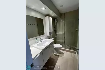 133 N Pompano Beach Blvd, Unit #211, Pompano Beach, FL 33062 - Photo 14