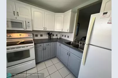 5750 NW 64th Ave, Unit #208, Tamarac, FL 33319 - Photo 2