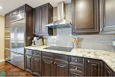 2743 NE 28th Ct, Unit #3, Lighthouse Point, FL 33064 - Photo 14