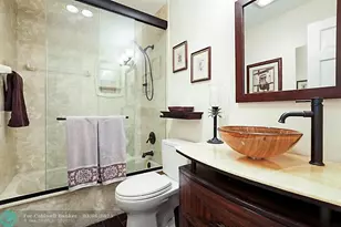 2743 NE 28th Ct, Lighthouse Point, FL 33064 - Photo 30