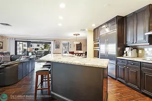 2743 NE 28th Ct, Lighthouse Point, FL 33064 - Photo 6