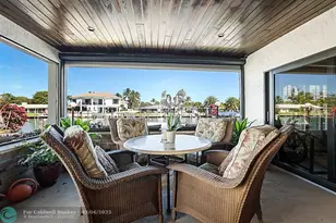 2743 NE 28th Ct, Lighthouse Point, FL 33064 - Photo 18