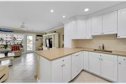 1110 N Riverside Dr, Unit #24, Pompano Beach, FL 33062 - Photo 26