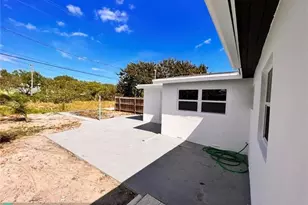 5061 Eadie Pl, West Palm Beach, FL 33407 - Photo 16