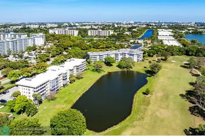 4030 W Palm Aire Dr, Unit #301, Pompano Beach, FL 33069 - Photo 38