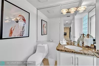 2740 NE 15th St, Fort Lauderdale, FL 33304 - Photo 14