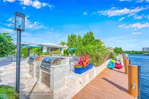 2740 NE 15th St, Fort Lauderdale, FL 33304 - Photo 8