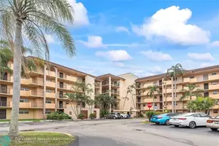 3955 N Nob Hill Rd, Sunrise, FL 33351 - Photo 14