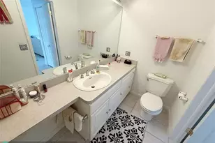 1201 S Riverside Dr, Pompano Beach, FL 33062 - Photo 24