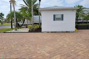 3719 SW 6th Glen, Okeechobee, FL 34974 - Photo 2