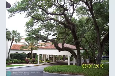 9400  Live Oak Pl, Unit #305, Davie, FL 33324 - Photo 2