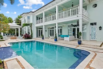 1733 SE 10th St, Fort Lauderdale, FL 33316 - Photo 2