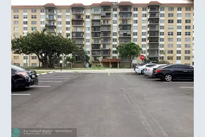 4174  Inverrary Dr, Unit #203, Lauderhill, FL 33319 - Photo 2