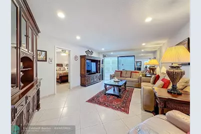 4270 NW 40th St, Unit #205, Lauderdale Lakes, FL 33319 - Photo 16