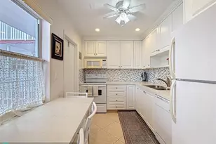 4270 NW 40th St, Lauderdale Lakes, FL 33319 - Photo 6