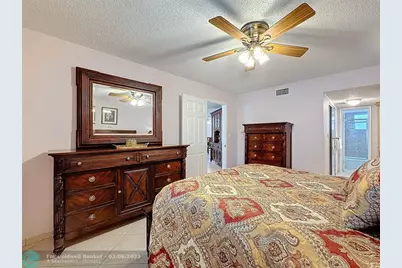 4270 NW 40th St, Unit #205, Lauderdale Lakes, FL 33319 - Photo 24