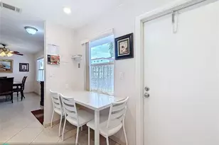 4270 NW 40th St, Lauderdale Lakes, FL 33319 - Photo 10