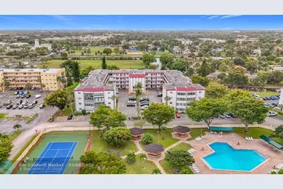 4270 NW 40th St, Unit #205, Lauderdale Lakes, FL 33319 - Photo 2