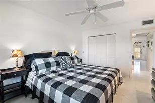 2058 Newport N, Deerfield Beach, FL 33442 - Photo 14