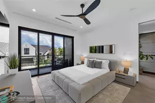 727 NE 17th Way, Fort Lauderdale, FL 33304 - Photo 10