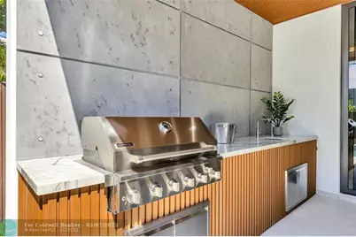 727 NE 17th Way, Fort Lauderdale, FL 33304 - Photo 86