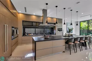 727 NE 17th Way, Fort Lauderdale, FL 33304 - Photo 38