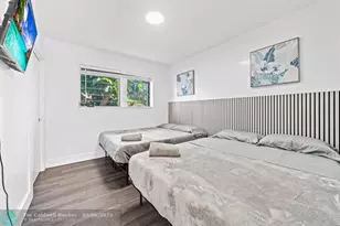 1215 NE 200th St, Miami, FL 33179 - Photo 12