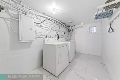 1215 NE 200th St, Miami, FL 33179 - Photo 22