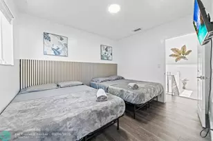 1215 NE 200th St, Miami, FL 33179 - Photo 16