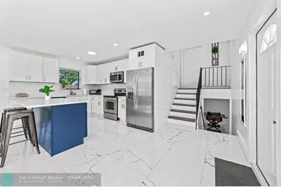 1215 NE 200th St, Miami, FL 33179 - Photo 8